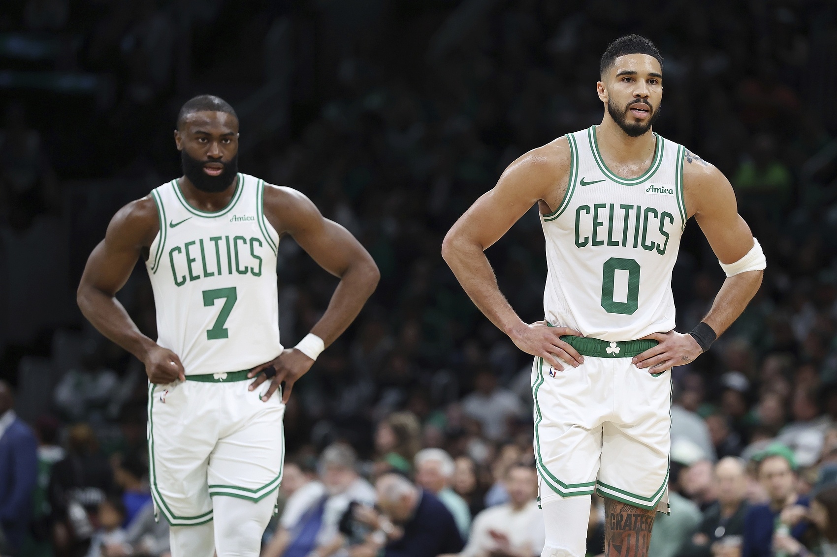 GA黄金甲官方网站-张佳玮：杰伦·布朗可以是本季MVP前4 塔图姆最高MVP排位也是第4