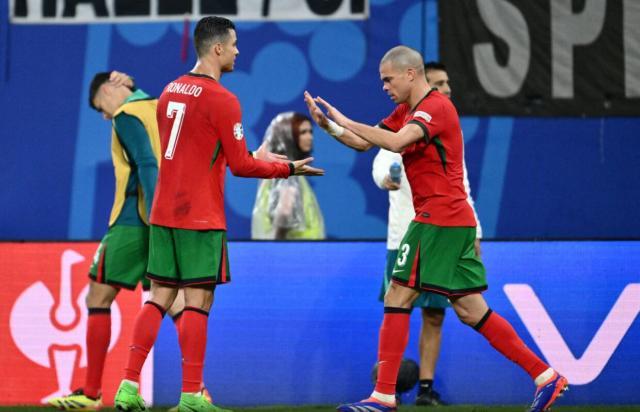 C罗平佩佩国家队最老进球者纪录 胜场次数超水爷