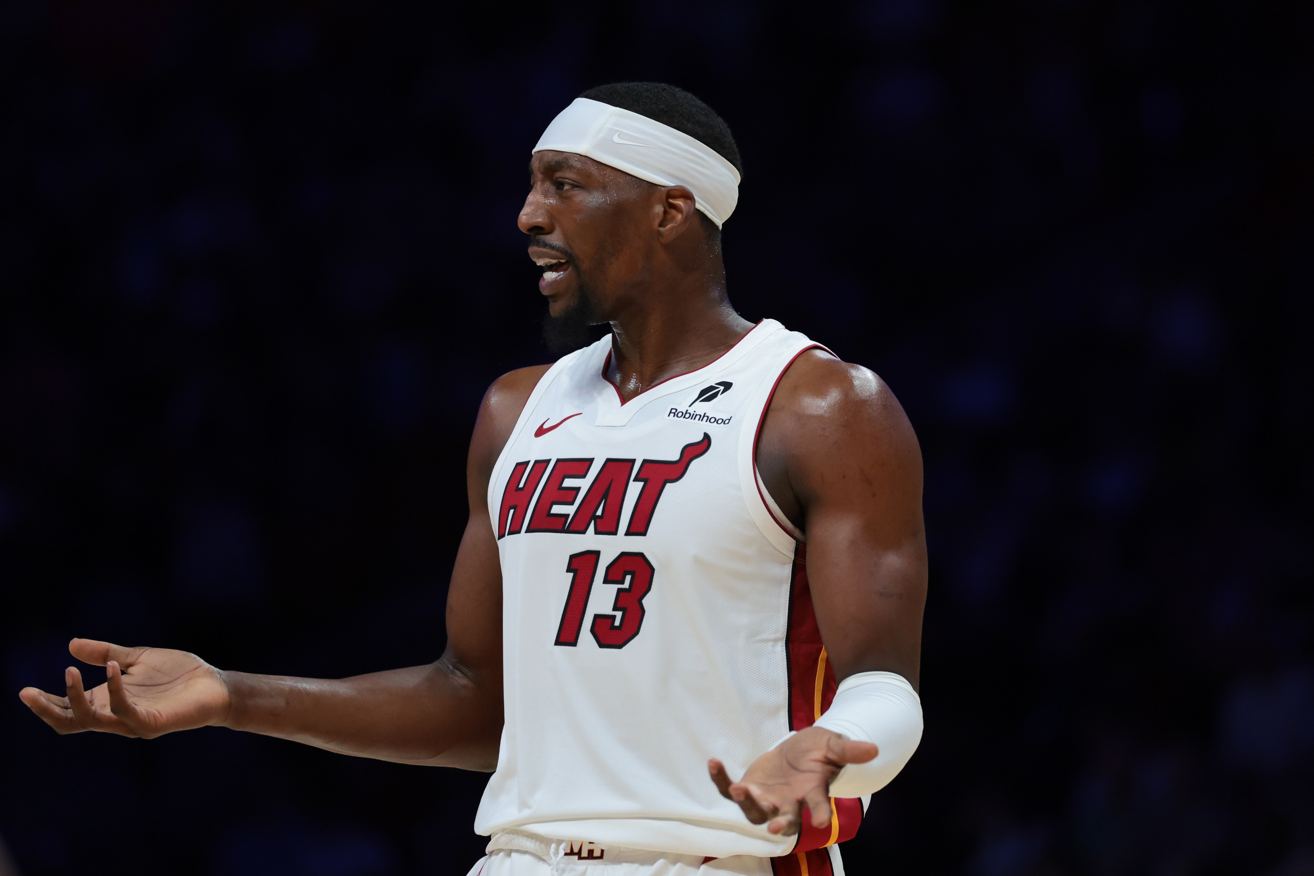 GA黄金甲官方网站-可惜空砍！阿德巴约23中13砍全场最高32分 另有9板3断&amp;第三节11分