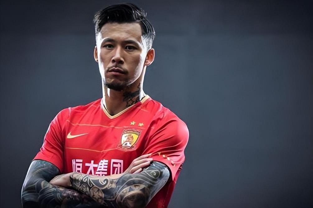 GA黄金甲平台-大连英博久违中锋有望在下一轮爆发进球！曾是新晋国脚，值得期待
